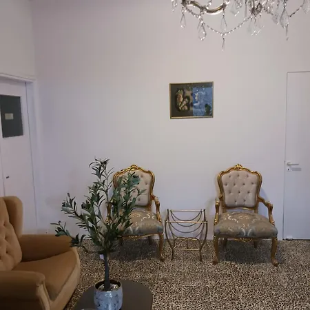 Aparthotel Heights 3*